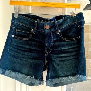 American Eagle Outfitters new with tag NWT Denim shorts size6